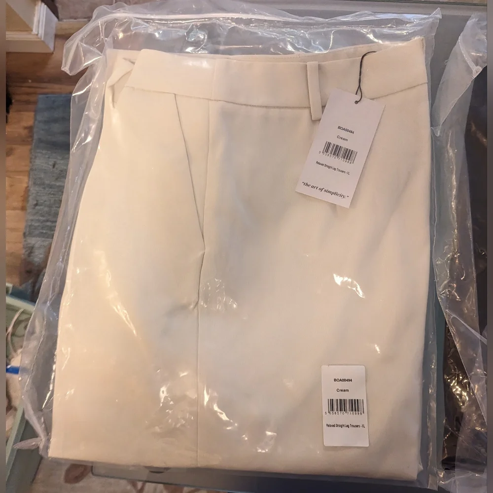 BECAUSE of ALICE CREAM SUIT SZ XL - Picture 3 of 5